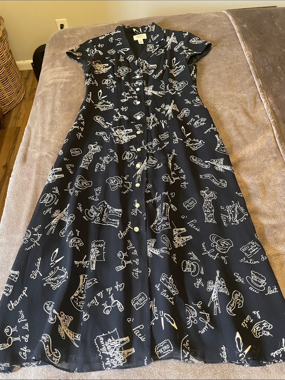 Black Button-Front Midi Dress with Cream Parisian Print